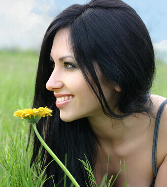 孕婦注意事項(xiàng) 孕前先洗牙牙病繞開(kāi)走