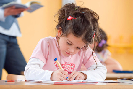 怎樣培養(yǎng)孩子的學(xué)習(xí)興趣 讓孩子主動學(xué)習(xí)