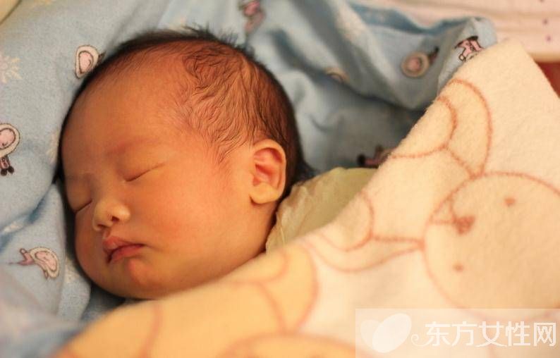 夏季新生兒如何護理 這些護理禁忌一定要準守哦