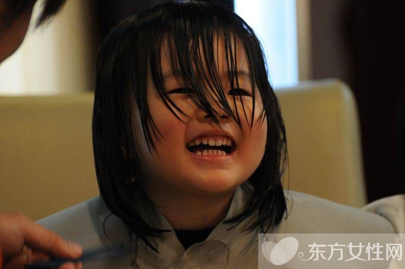 嬰兒什么時候理發(fā)好 六大事項不可馬虎
