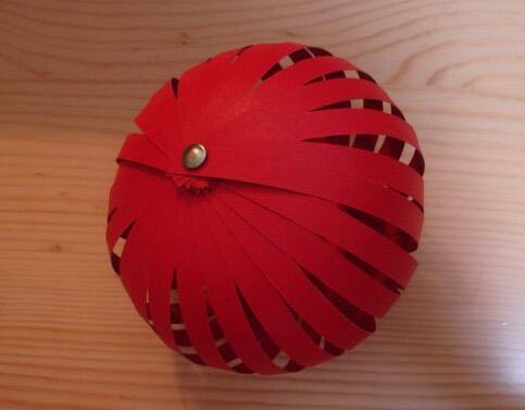 一次性紙杯變廢為寶 手把手教你怎樣做燈籠