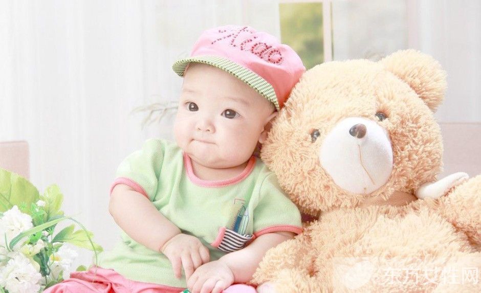 4個月寶寶發(fā)育指標 4個月寶寶應該怎么護理