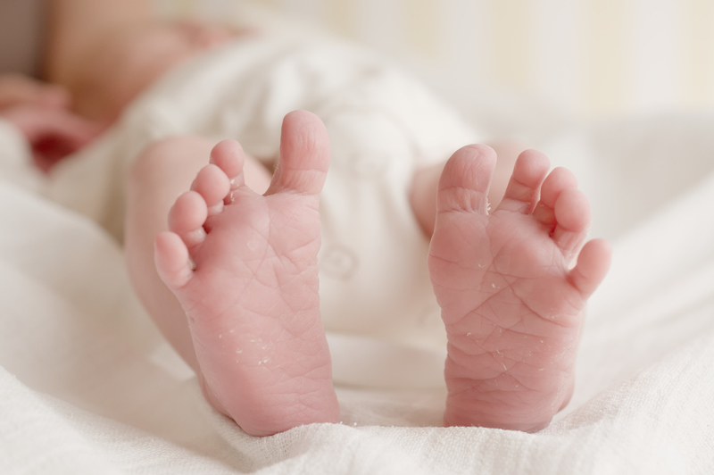 新手媽媽必備的初生嬰兒用品清單大全