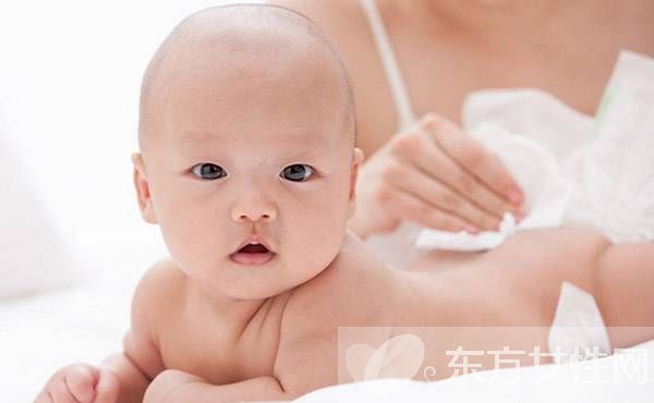 如何選購嬰兒濕巾 這十大細(xì)節(jié)寶媽要注意