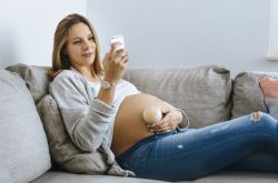 這些錯(cuò)誤胎教知識(shí) 年輕父母要避免