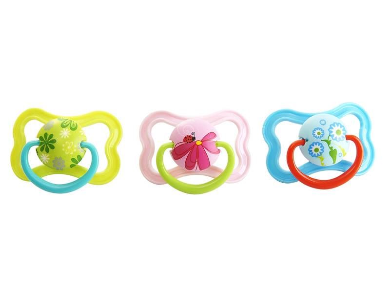 嬰兒用安撫奶嘴好嗎 揭密安撫奶嘴的優(yōu)缺點(diǎn)