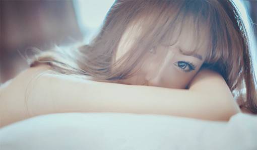 卵巢腫瘤的病因是什么 揭卵巢腫瘤的早期癥狀