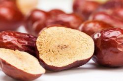 乳房下垂吃什么好 4款營養(yǎng)食療方任你挑