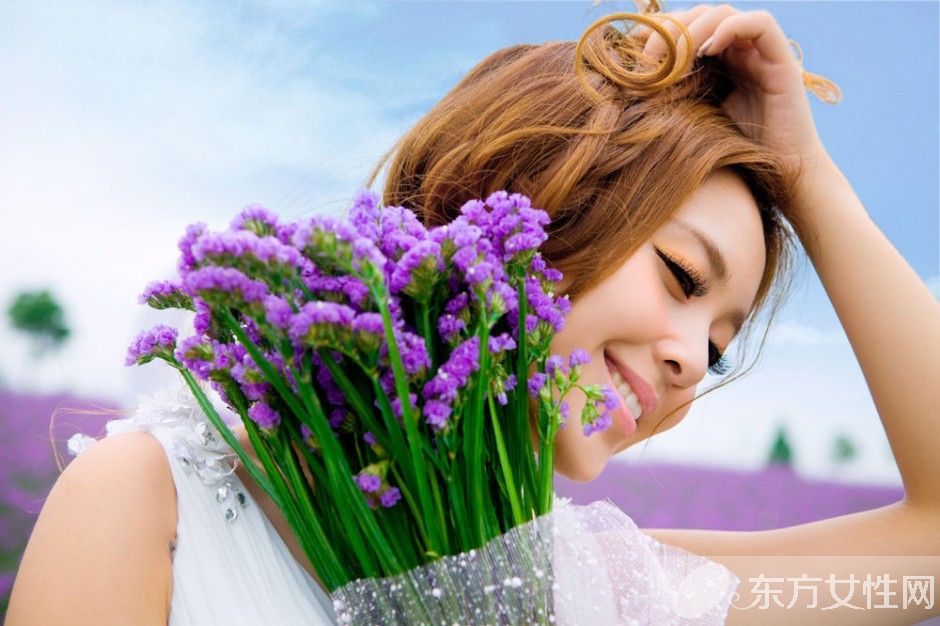 月經(jīng)有血塊是怎么回事 月經(jīng)有血塊怎么調(diào)理