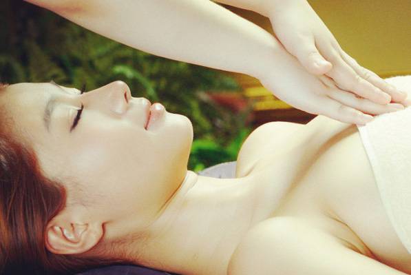 警惕 這四種會(huì)導(dǎo)致乳腺腫瘤的習(xí)慣要不得