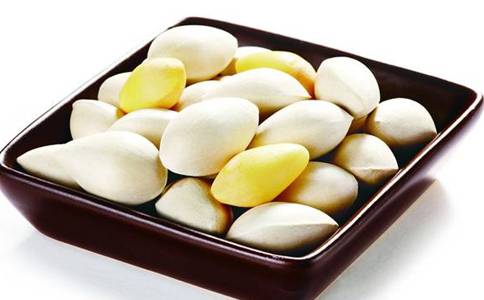 白果的好處多 也可治女性月經(jīng)不調(diào)