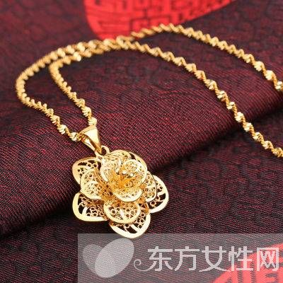 金項(xiàng)鏈怎么清洗 女士選購(gòu)金項(xiàng)鏈要注意什么
