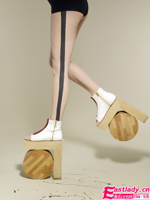 大牌設(shè)計師Benoit Méléard的2011創(chuàng)意鞋