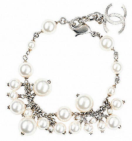 七夕巨獻(xiàn) 送給情人的浪漫珠寶 (圖)情人節(jié)送禮就送珠寶 顆顆代表永恒的愛