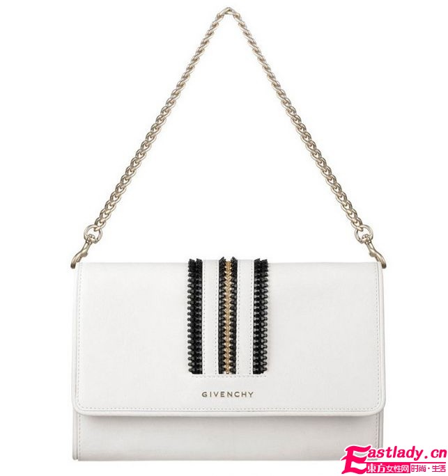 Givenchy推2011新春手袋 新材質(zhì)帶來(lái)新感覺