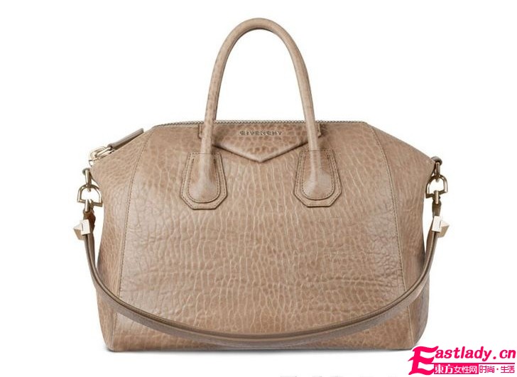 Givenchy推2011新春手袋 新材質(zhì)帶來新感覺