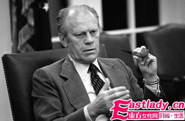 美國歷屆總統(tǒng)都戴什么腕表 奧巴馬最愛豪雅