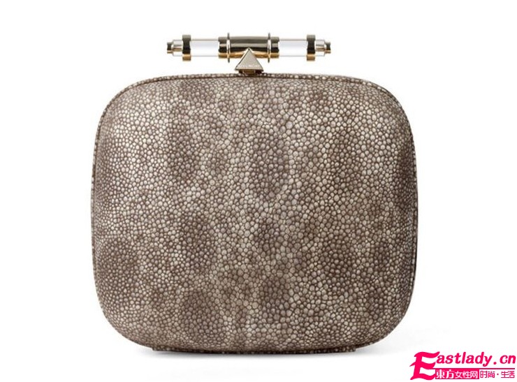 Givenchy推2011新春手袋 新材質(zhì)帶來新感覺