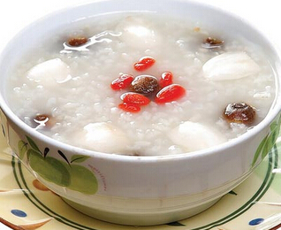 貧血吃什么 百合黨參粥治療小兒肺炎