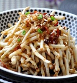 魚腥草的作用 消暑美食剁椒炒魚腥草