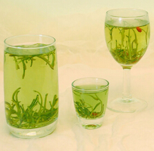 金銀花茶的功效與作用 可治慢性咽炎