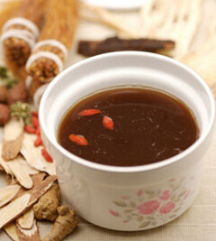 祛除痘印的方法 桃仁陳皮飲消除黑色素