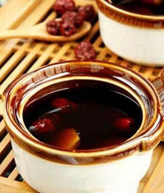 桂圓紅棗茶的做法及功效 女人多吃臉色紅潤