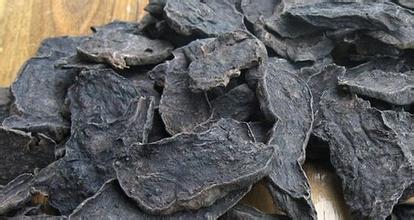 何首烏如何治白發(fā) 何首烏治療白頭發(fā)方法