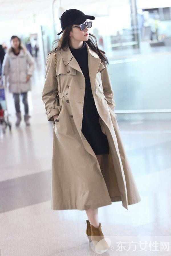 卡其色風衣3月來“叫春” 劉亦菲敞開穿氣場足