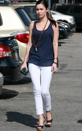 初夏女星衷愛的出街愛鞋