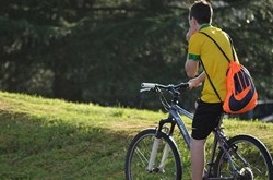 獅子座男生喜歡一個(gè)人的表現(xiàn) 喜歡的女生類型