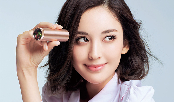 古力娜扎發(fā)型圖片欣賞 俏皮清純的短發(fā)丸子頭