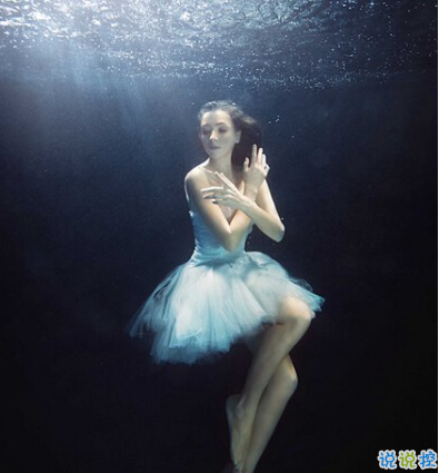 正能量說說配圖朋友圈必贊的：身材不好就去鍛煉，沒錢就努力去賺12