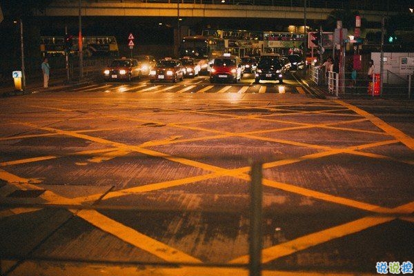 超勵(lì)志的關(guān)于人生和夢(mèng)想的說(shuō)說(shuō)帶圖片 不努力以后婚紗都是租的9