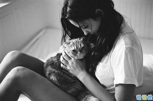 2019晚安勵(lì)志說(shuō)說(shuō)帶圖片 能夠給人安全感的句子經(jīng)典勵(lì)志2