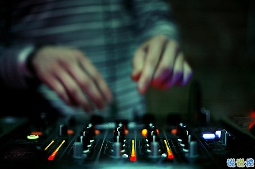 一瞬間感到自己長大了的個(gè)性說說 學(xué)會(huì)成長變得成熟的個(gè)性說說2