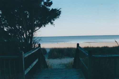 致自己的一些很經(jīng)典的哲理句子 寫給自己的句子2