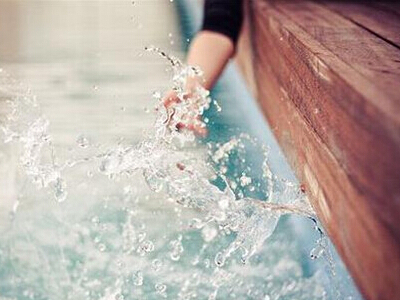 傷感歌詞說說大全帶圖片5