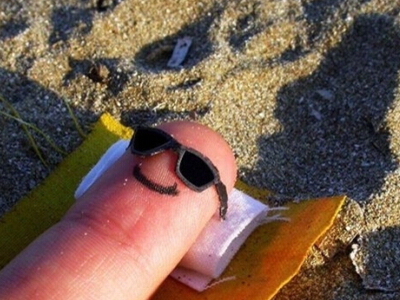 笑死人的說說加圖片：老師說我是攪屎棍，那么我同學(xué)是什么？5