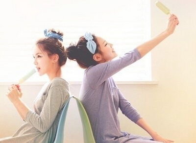 配圖片的朋友說(shuō)說(shuō)：什么是好朋友？有人說(shuō)，那是地球上翻版的自己5