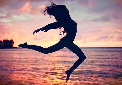 勵(lì)志說(shuō)說(shuō)配圖片：你現(xiàn)在的態(tài)度，決定十年后的你是人物還是廢物