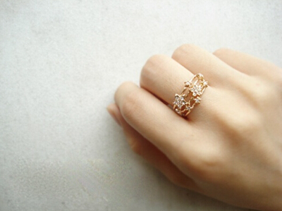 關(guān)于愛情的說說帶圖片：喜歡是選擇，而愛是非你不可