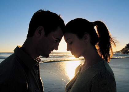 情侶說(shuō)說(shuō)帶圖片素材4