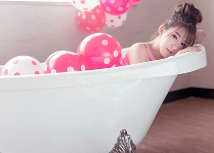 傷感QQ說(shuō)說(shuō)帶圖片3