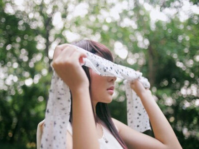 經(jīng)典說說帶圖片別人必評6