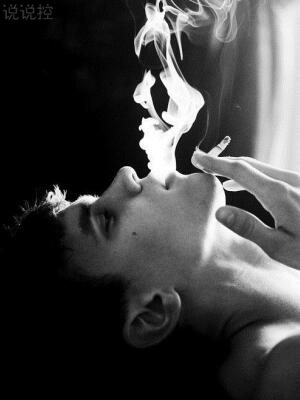 男生說(shuō)說(shuō)配圖6