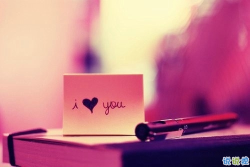 2019微信朋友圈個(gè)性說說配圖 手機(jī)有電錢包有錢比什么都好2