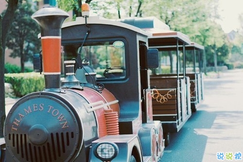 溫暖幸福的愛情說說帶圖片 給另一半的細水長流的情話句子7