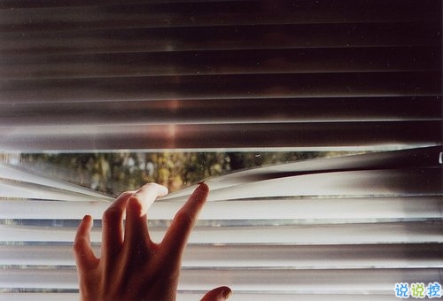 適合發(fā)說(shuō)說(shuō)的甜蜜的小情話(huà)帶圖片 我有三行情書(shū)只想唱給你聽(tīng)12