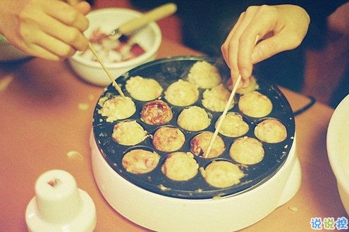 關(guān)于感情中的愛恨情仇的傷感句子帶圖片 其實(shí)你并沒有那么堅(jiān)強(qiáng)4